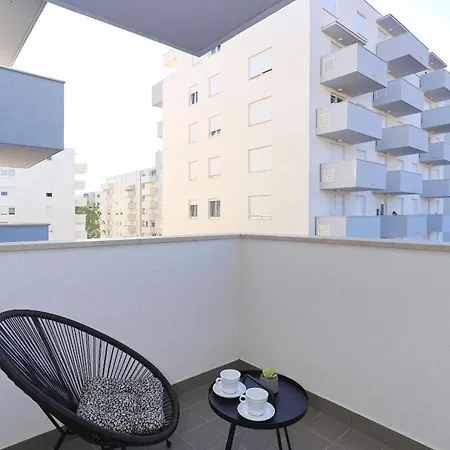 Apartamento Barbara With Private Parking In The Garage