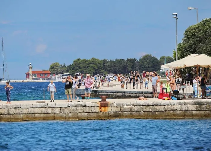 Barbara With Private Parking In The Garage Apartamento *