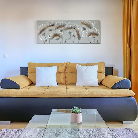 Barbara With Private Parking In The Garage * 扎达尔